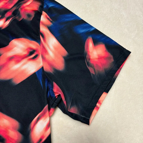 Under Armour Mens The Playoff Polo Short Sleeve Floral Blur Blue Pink XXL Golf - Picture 5 of 10